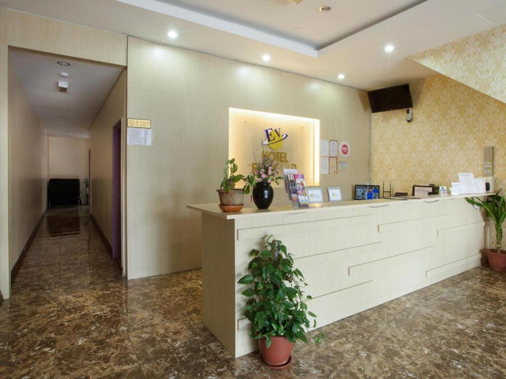 Hotel Zamburger Sungai Besi Kuala Lumpur Exterior foto